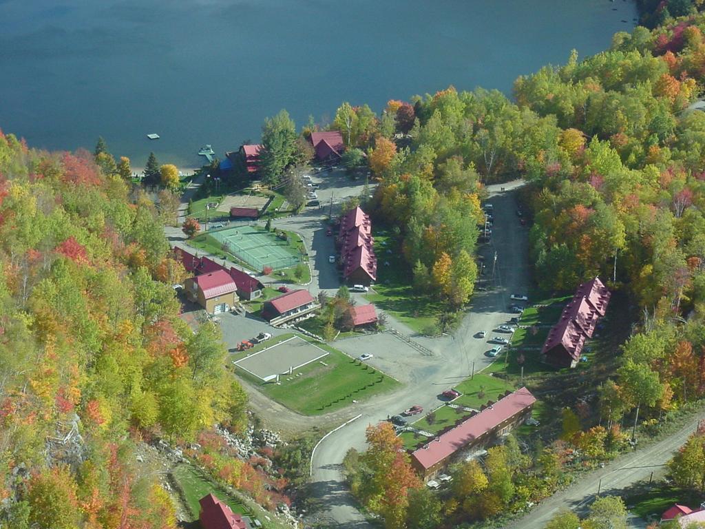 Auberge Du Lac Morency Saint Hippolyte Eksteriør bilde